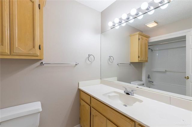 1913 Summer Breeze Street, Mission, TX 78572