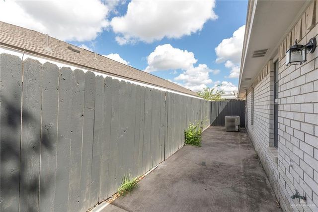 1913 Summer Breeze Street, Mission, TX 78572