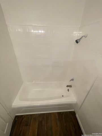 179 Shadow Valley, San Antonio, TX 78227