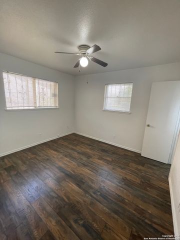 179 Shadow Valley, San Antonio, TX 78227