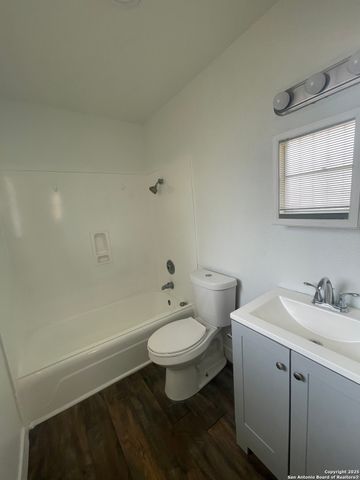 179 Shadow Valley, San Antonio, TX 78227