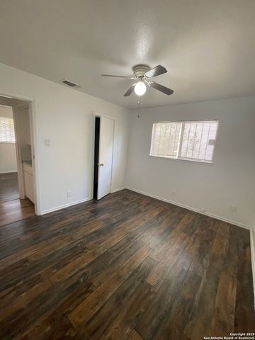 179 Shadow Valley, San Antonio, TX 78227