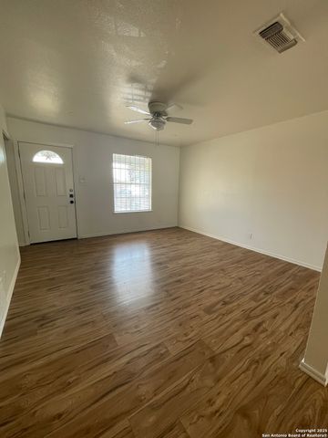 179 Shadow Valley, San Antonio, TX 78227