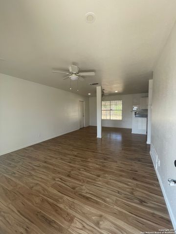 179 Shadow Valley, San Antonio, TX 78227