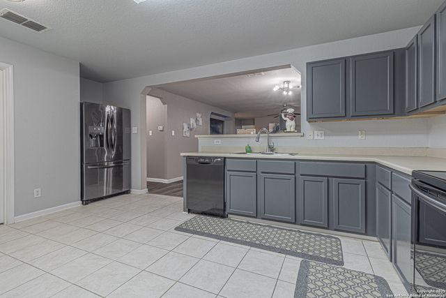 7911 Saratoga, Selma, TX 78154