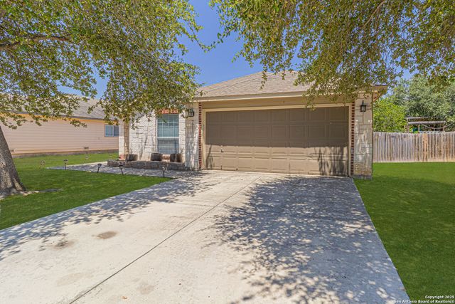 7911 Saratoga, Selma, TX 78154