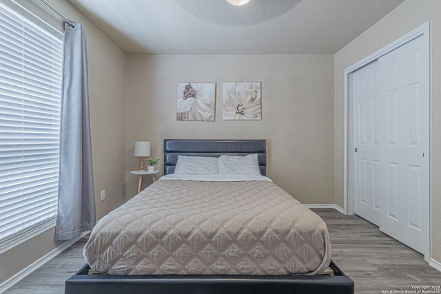 7911 Saratoga, Selma, TX 78154
