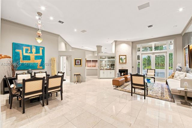 1028 Creekford Dr, Weston, FL 33326