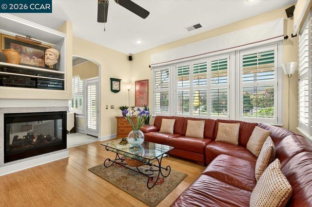 341 Upton Pyne Dr, Brentwood, CA 94513