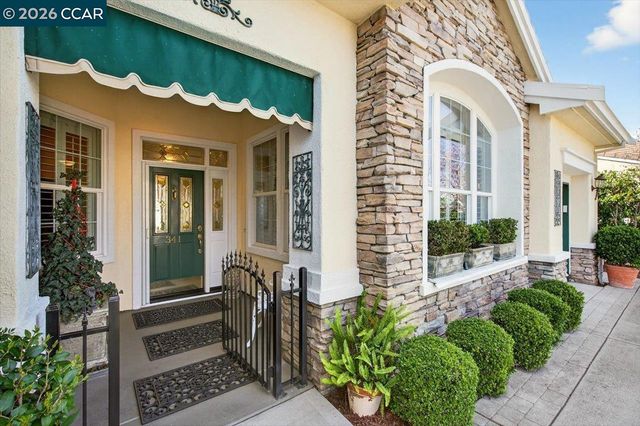 341 Upton Pyne Dr, Brentwood, CA 94513