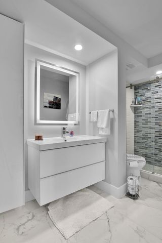 859 Jeffery St 202, Boca Raton, FL 33487