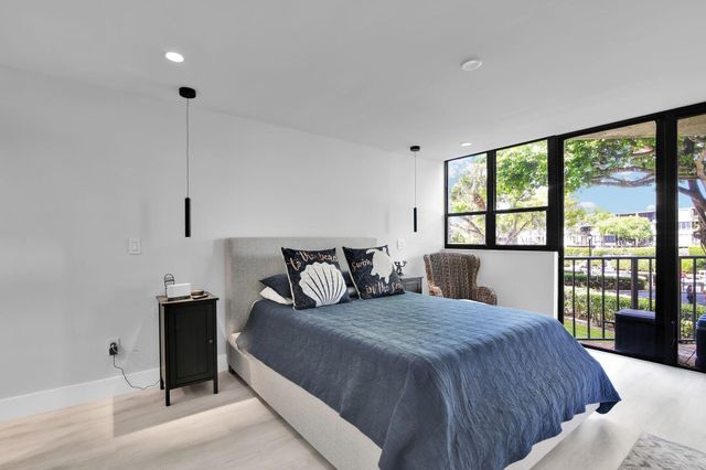 859 Jeffery St 202, Boca Raton, FL 33487