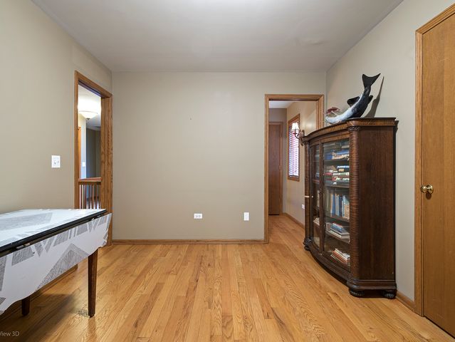 904 Glen Oak Drive, Sleepy Hollow, IL 60118