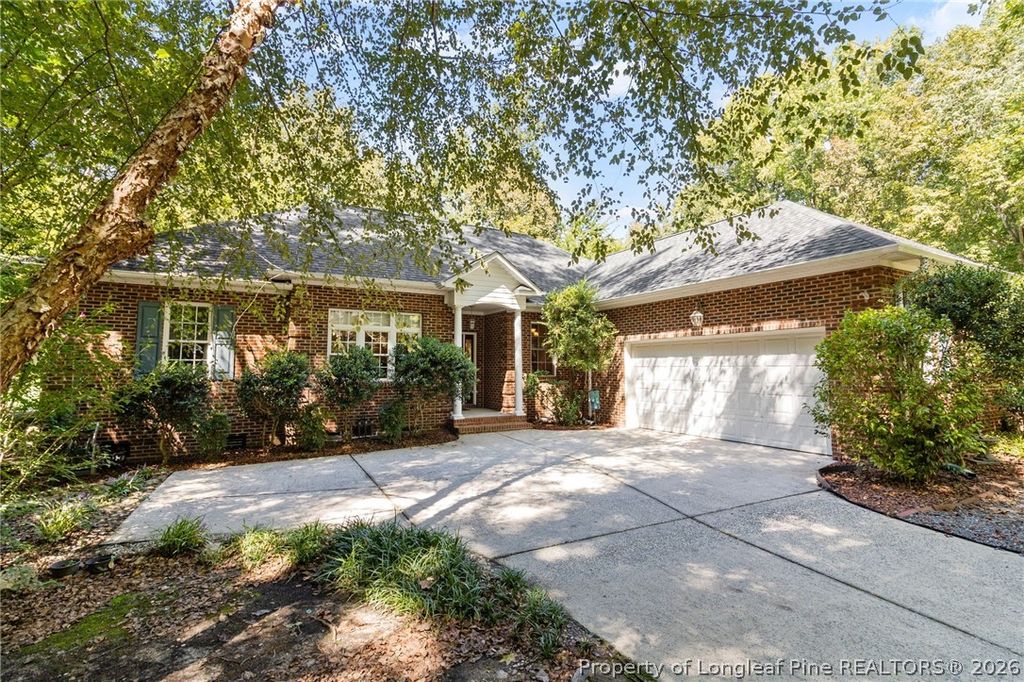 640 Chelsea Drive, Sanford, NC 27332 — photo 2