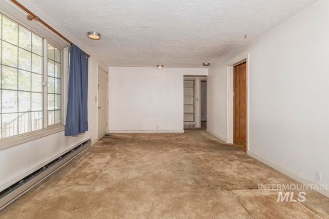 5207 W Peg St, Boise, ID 83706