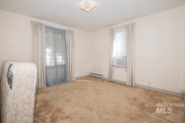 5207 W Peg St, Boise, ID 83706