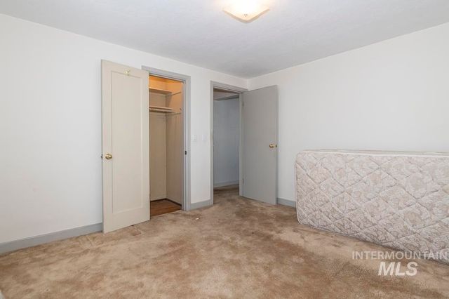 5207 W Peg St, Boise, ID 83706