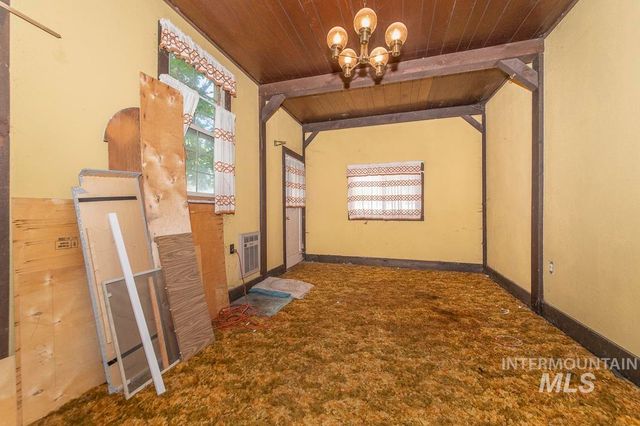 5207 W Peg St, Boise, ID 83706