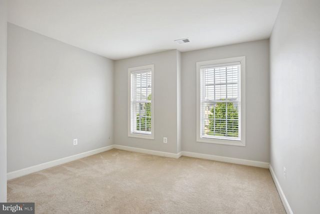 41823 PROGRESS TER, Aldie, VA 20105