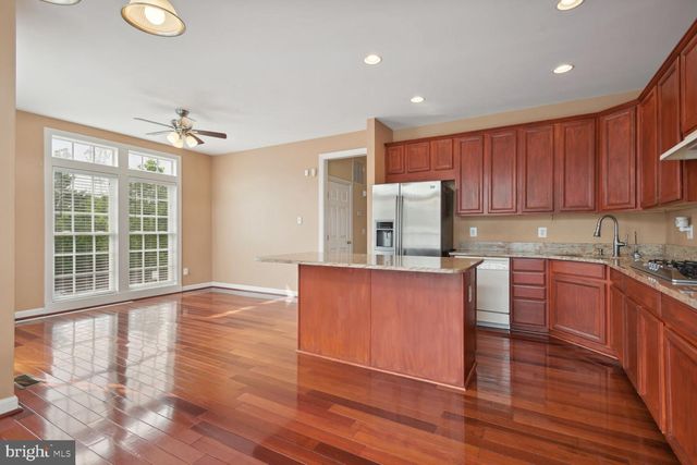 41823 PROGRESS TER, Aldie, VA 20105