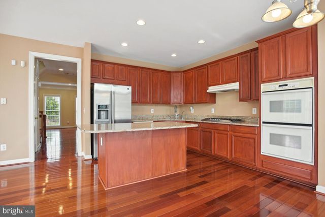 41823 PROGRESS TER, Aldie, VA 20105