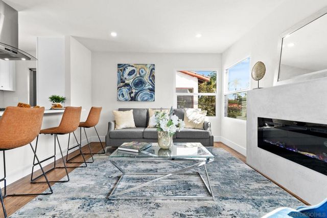 430 G Avenue, Coronado, CA 92118