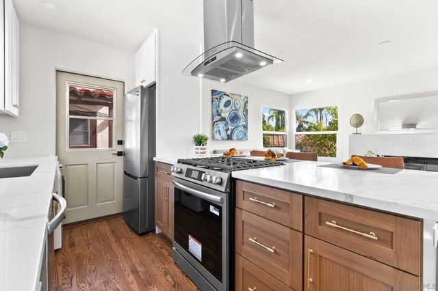 430 G Avenue, Coronado, CA 92118