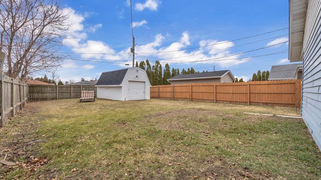 1417 Macarther AVENUE, Sheboygan, WI 53083