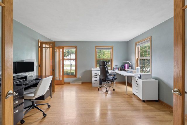1029 HIGHLAND PARK ROAD, Neenah, WI 54956
