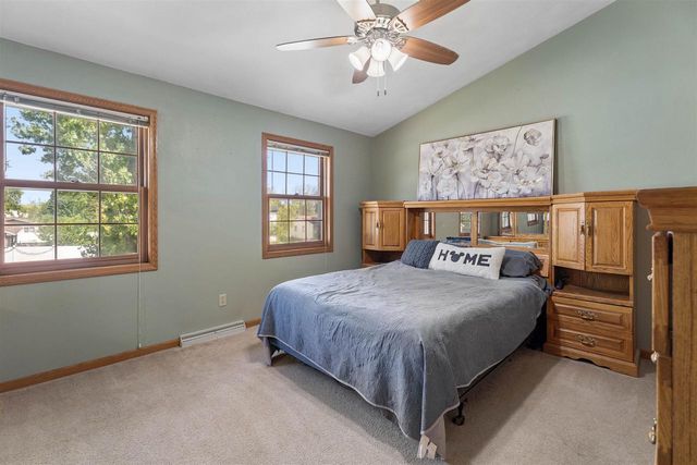 1029 HIGHLAND PARK ROAD, Neenah, WI 54956