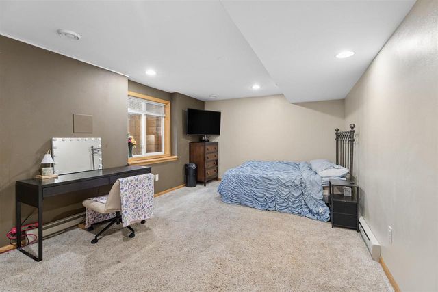1029 HIGHLAND PARK ROAD, Neenah, WI 54956