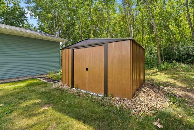 1029 HIGHLAND PARK ROAD, Neenah, WI 54956