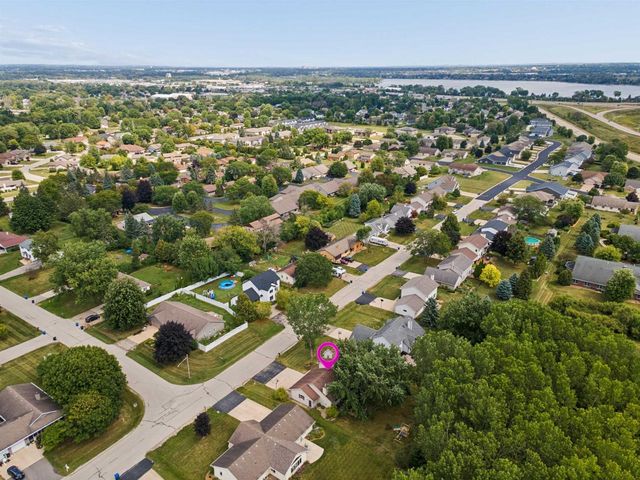 1029 HIGHLAND PARK ROAD, Neenah, WI 54956