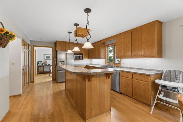 1029 HIGHLAND PARK ROAD, Neenah, WI 54956