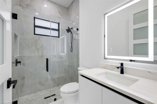 126 NW 25th ST, Cape Coral, FL 33993