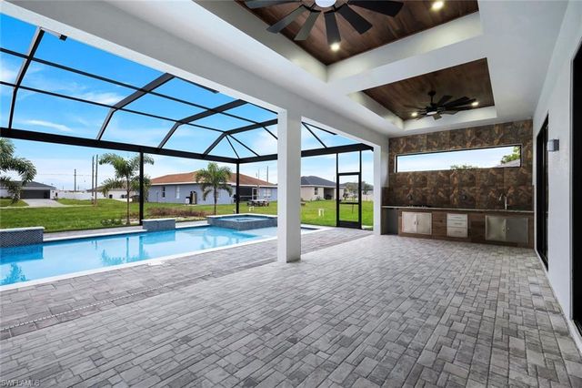 126 NW 25th ST, Cape Coral, FL 33993