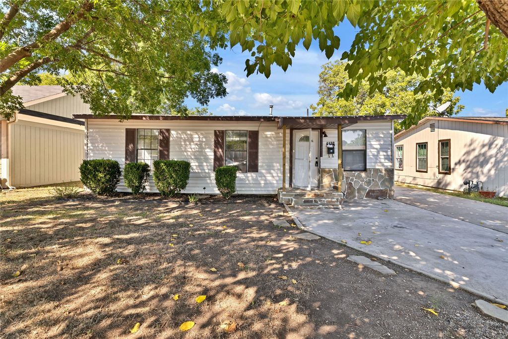 4120 Fry Street, Fort Worth, TX 76115