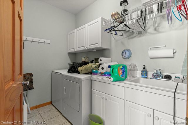 6858 Yorktown Place, Temperance, MI 48182