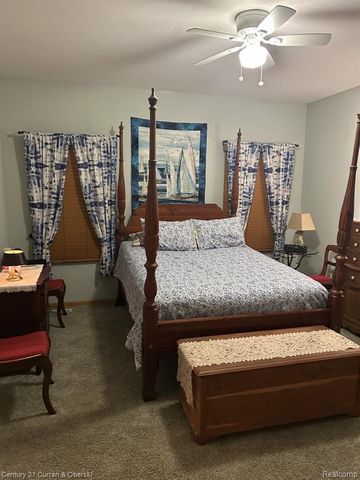 6858 Yorktown Place, Temperance, MI 48182