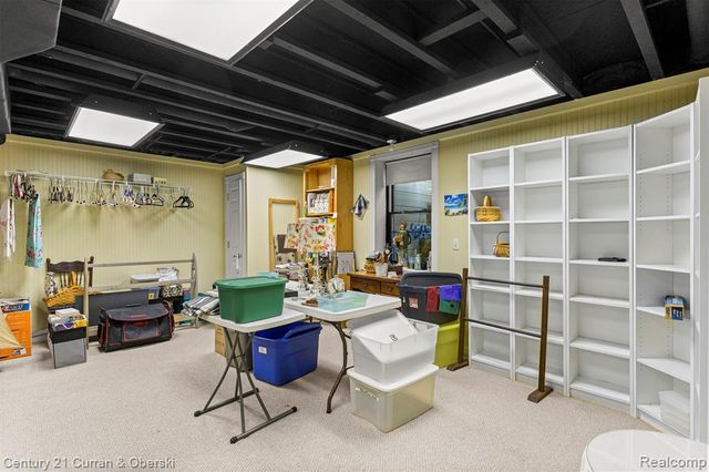 6858 Yorktown Place, Temperance, MI 48182