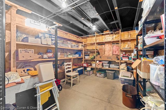 6858 Yorktown Place, Temperance, MI 48182