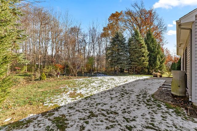 6858 Yorktown Place, Temperance, MI 48182