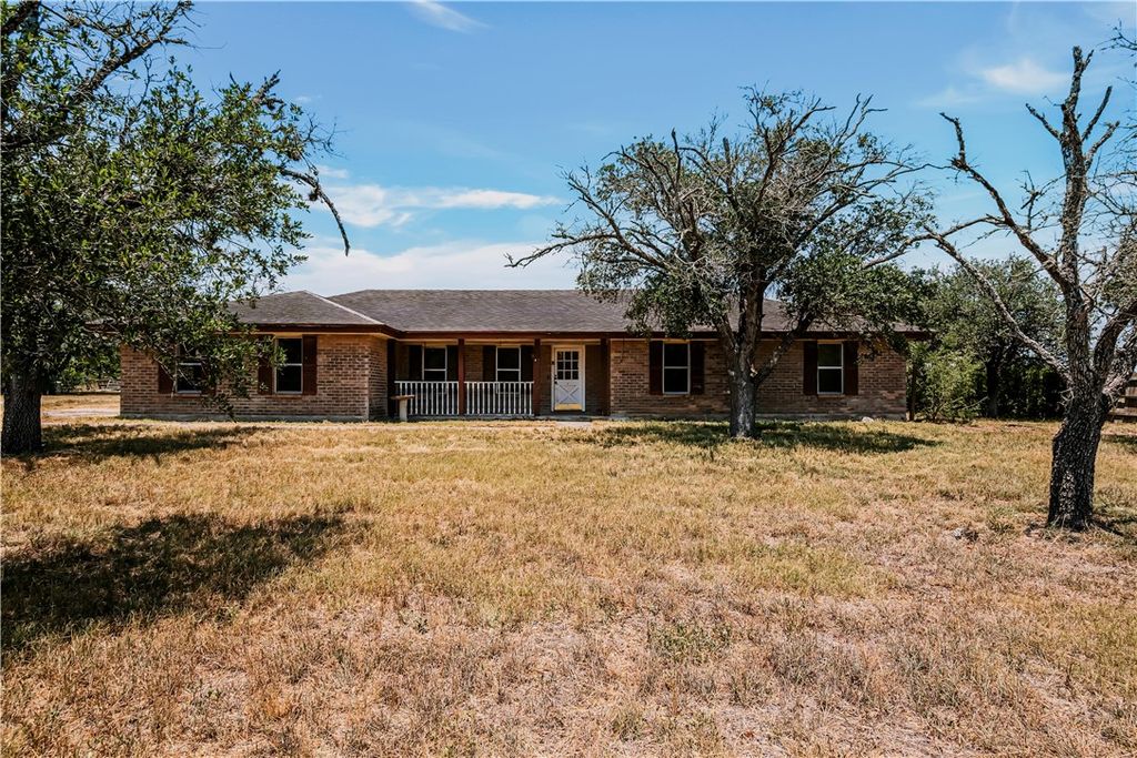 5367 Paloma Trai, Robstown, TX 78380