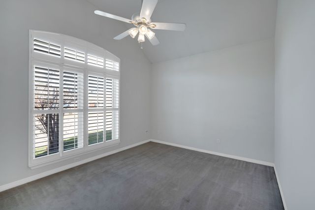 503 Northgate Drive, Waxahachie, TX 75165