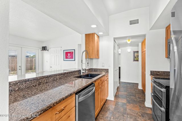 1055 Daytona Drive NE, Palm Bay, FL 32905