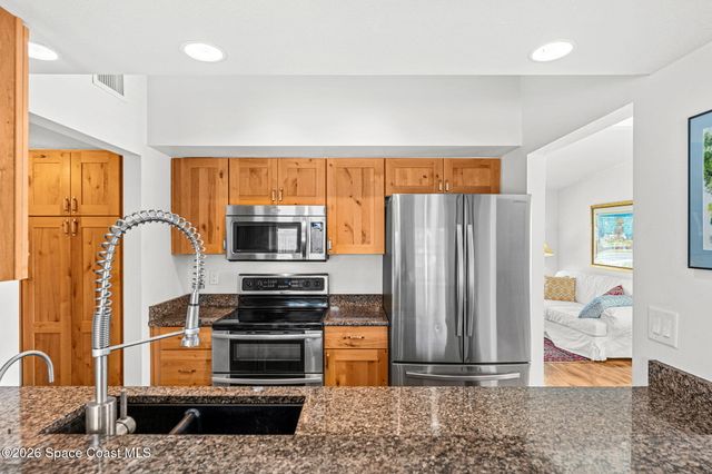 1055 Daytona Drive NE, Palm Bay, FL 32905