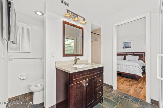 1055 Daytona Drive NE, Palm Bay, FL 32905