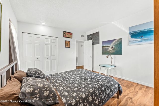 1055 Daytona Drive NE, Palm Bay, FL 32905