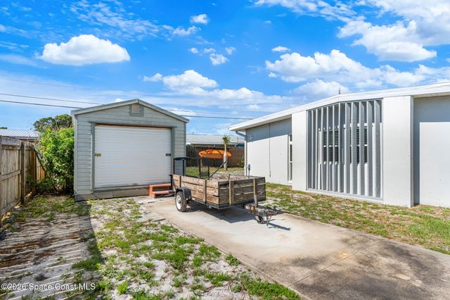 1055 Daytona Drive NE, Palm Bay, FL 32905