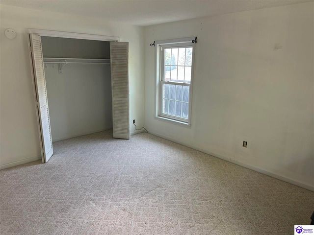 107 Freeman Green Drive, Elizabethtown, KY 42701
